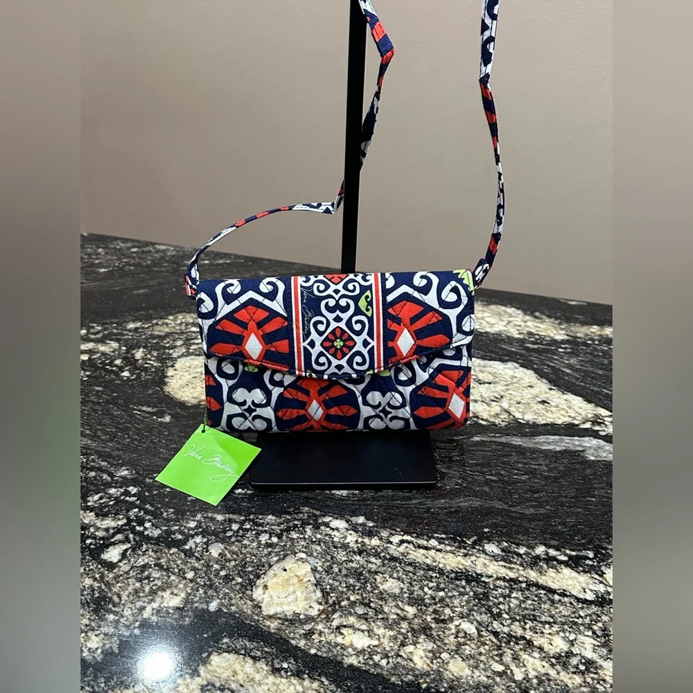 Vera Bradley Red and Blue Crossbody Bag - Picture 3 of 8